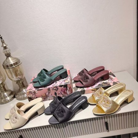 Dolce Gabbana  Chunky-Heel Sandals