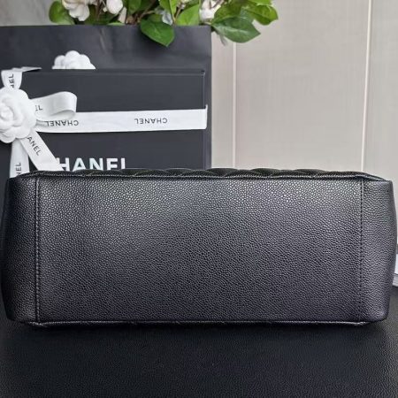 CHANEL Caviar Quilted Grand Shopping Tote GST Black - Image 6
