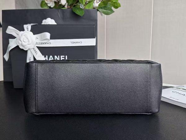 CHANEL Caviar Quilted Grand Shopping Tote GST Black