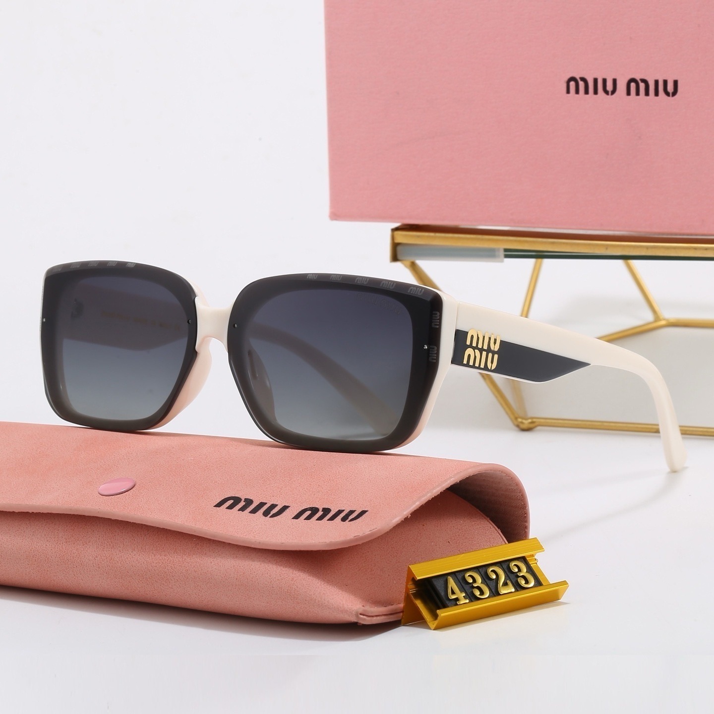 Miu Miu Fashionable Sunglasses - Image 3