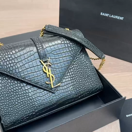 Saint Laurent Chain Shoulder Bag