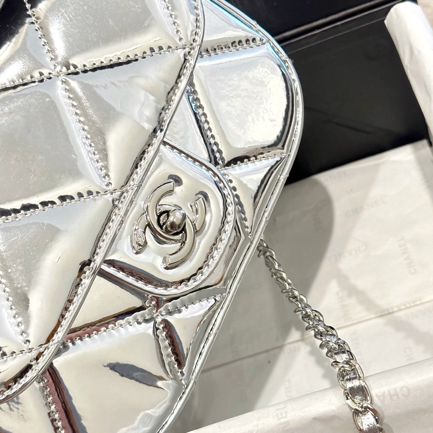 Chanel Small Clutch with Chain Bag - Image 6