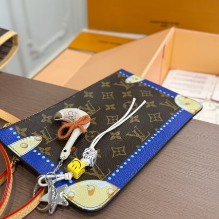 LV Neverfull Shopping Bag - Image 7