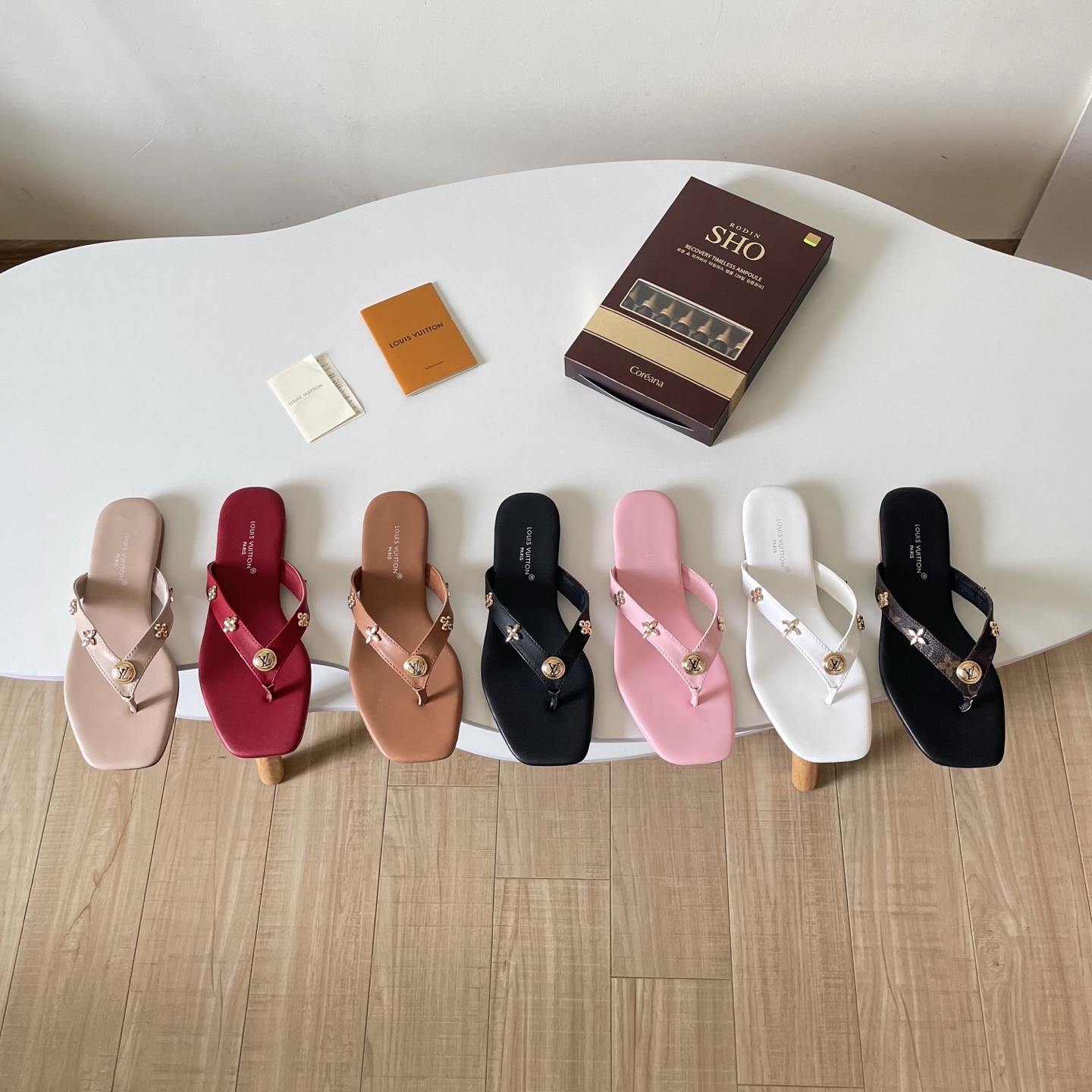 LV 26P Collaborator Flip-Flops - Image 2