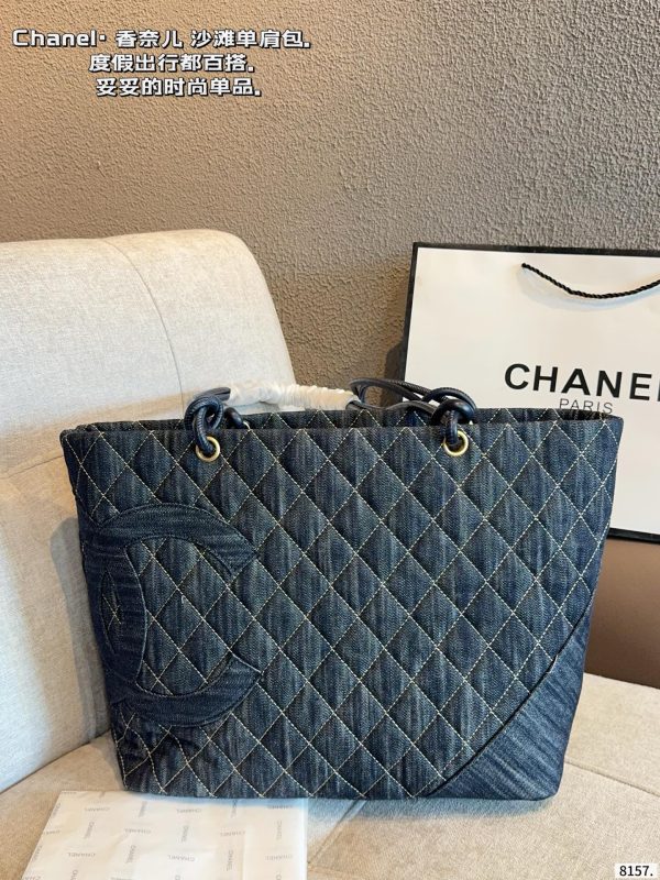 Chanel Tote Bag