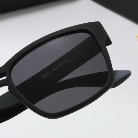 Prada Fashionable Sunglasses - Image 8
