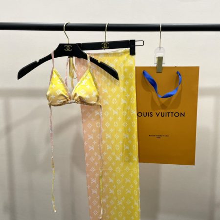 LV Two-Piece Swimsuit Swimwear - Image 2