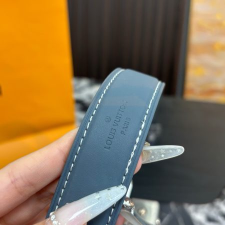LV's New Trunk Bag - Image 4