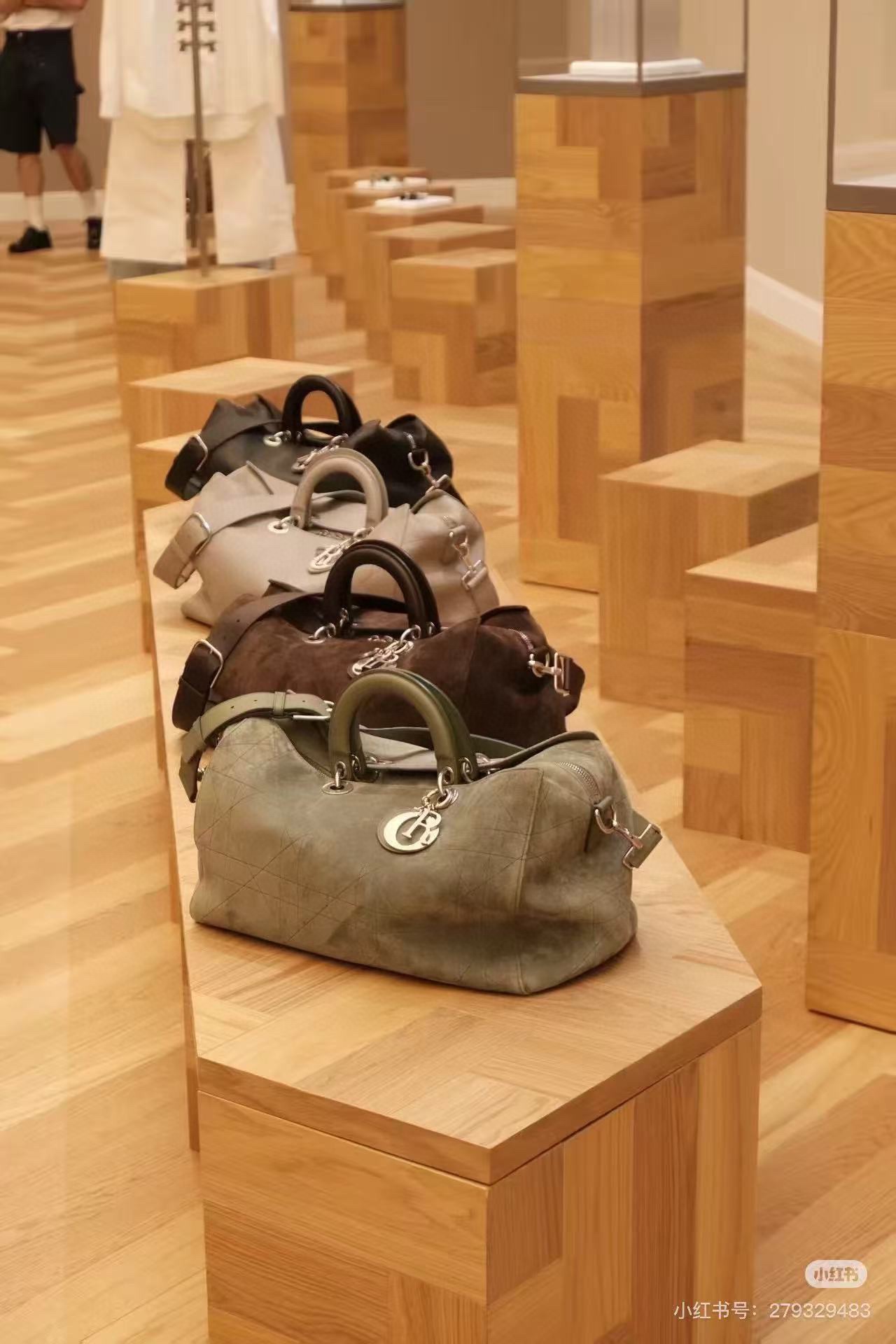 Dior Cannage Bag - Image 2