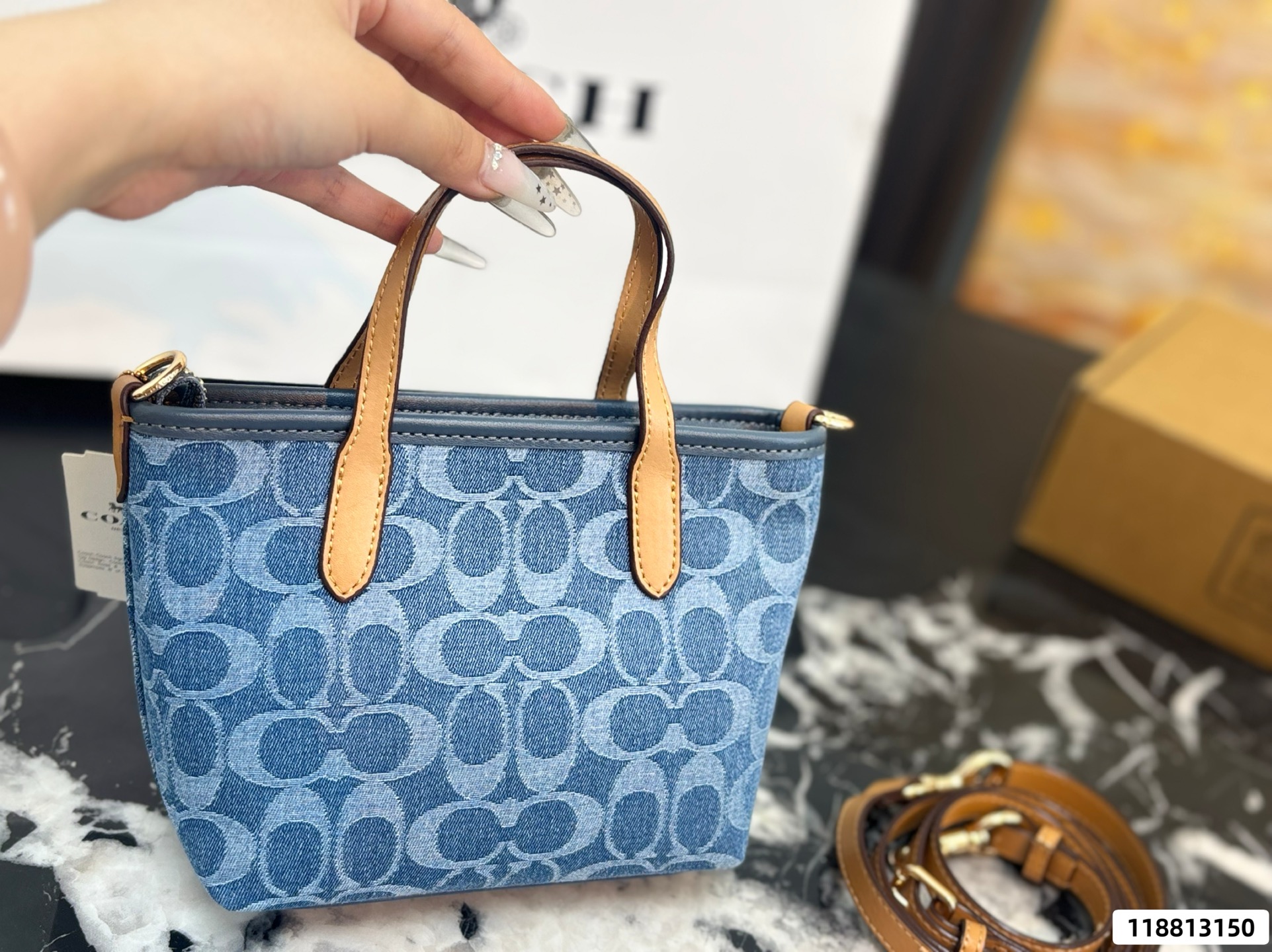 Coach Laurel 19 Denim Tote Bag - Image 5