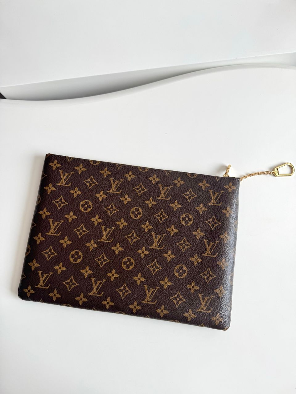 LV Key Pouch L - Image 2