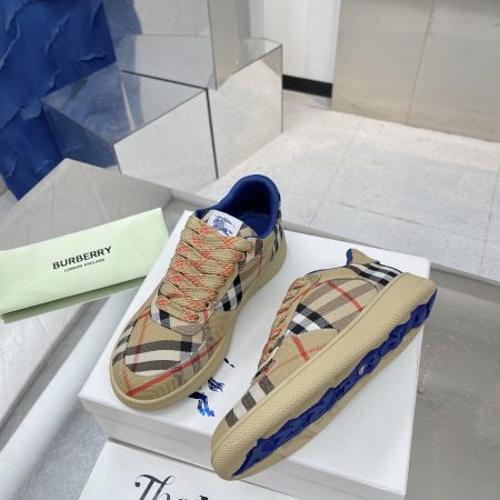 Burberry Couple's Casual Sneakers - Image 6