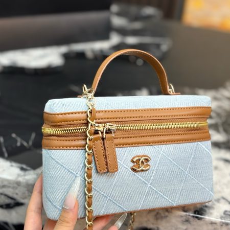 Chanel Resort Collection Denim Lunchbox Bag - Image 2