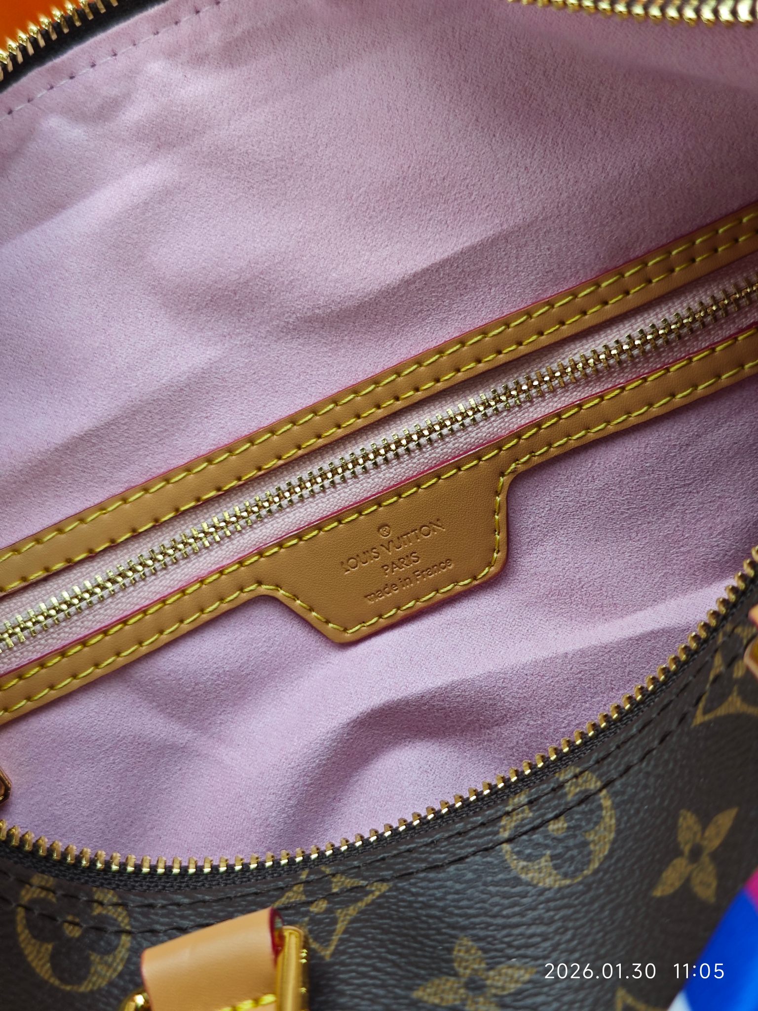 LV Speedy 30 Bag - Image 9