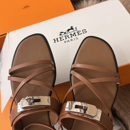 Hermes June sandal - Image 9