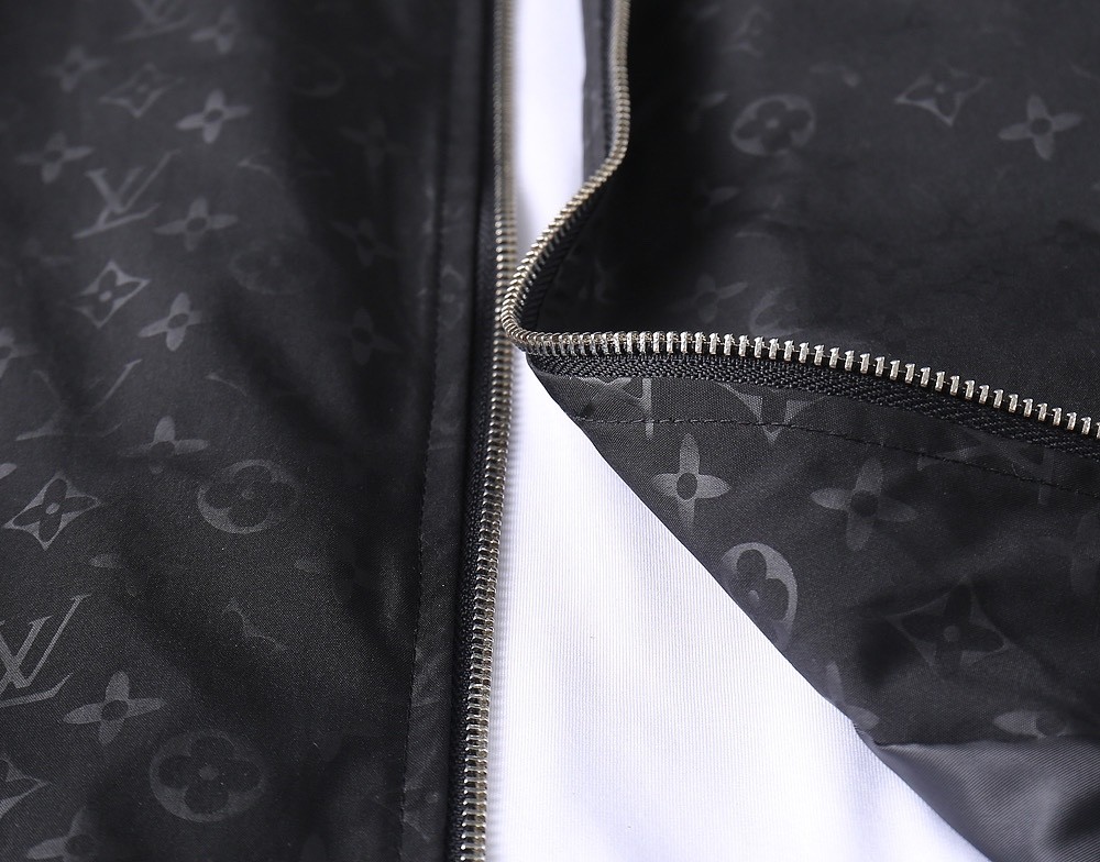 LV Emboessed Monogram Tracksuit - Image 8