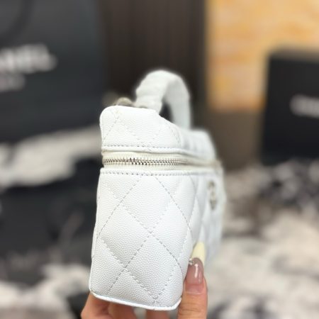 Chanel Vanity with chain Bag - Image 8