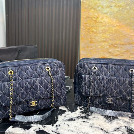 Chanel Chain Tote Bag
