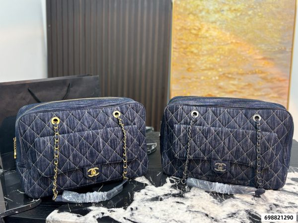 Chanel Chain Tote Bag