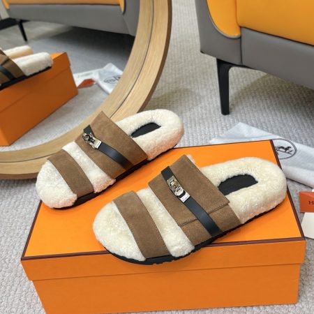 Hermès Furry Slippers - Image 2