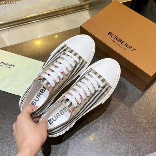 Burberry Men's Jack Check Low Top Tennis Sneakers