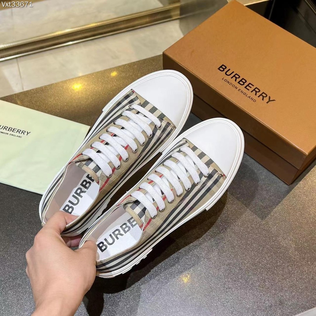 Burberry Men's Jack Check Low Top Tennis Sneakers - Image 9