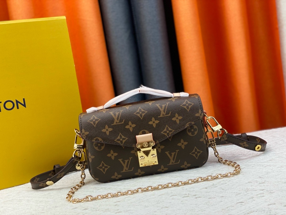 LV Monogramme Pochette Métiss East West Bag - Image 10