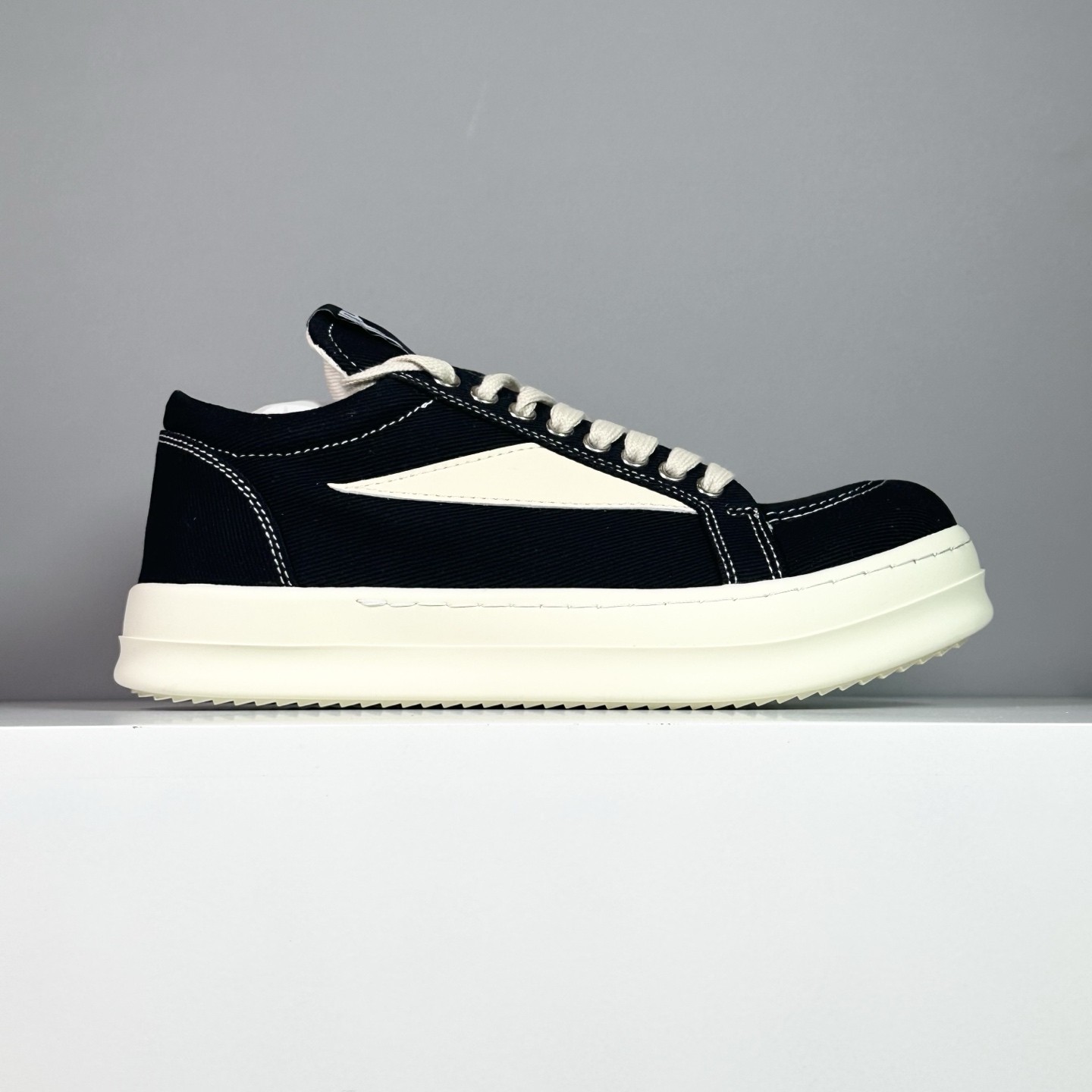 Rick Owens Wmns Luxor Vintage Low“ Dust Milk"Shoes - Image 7