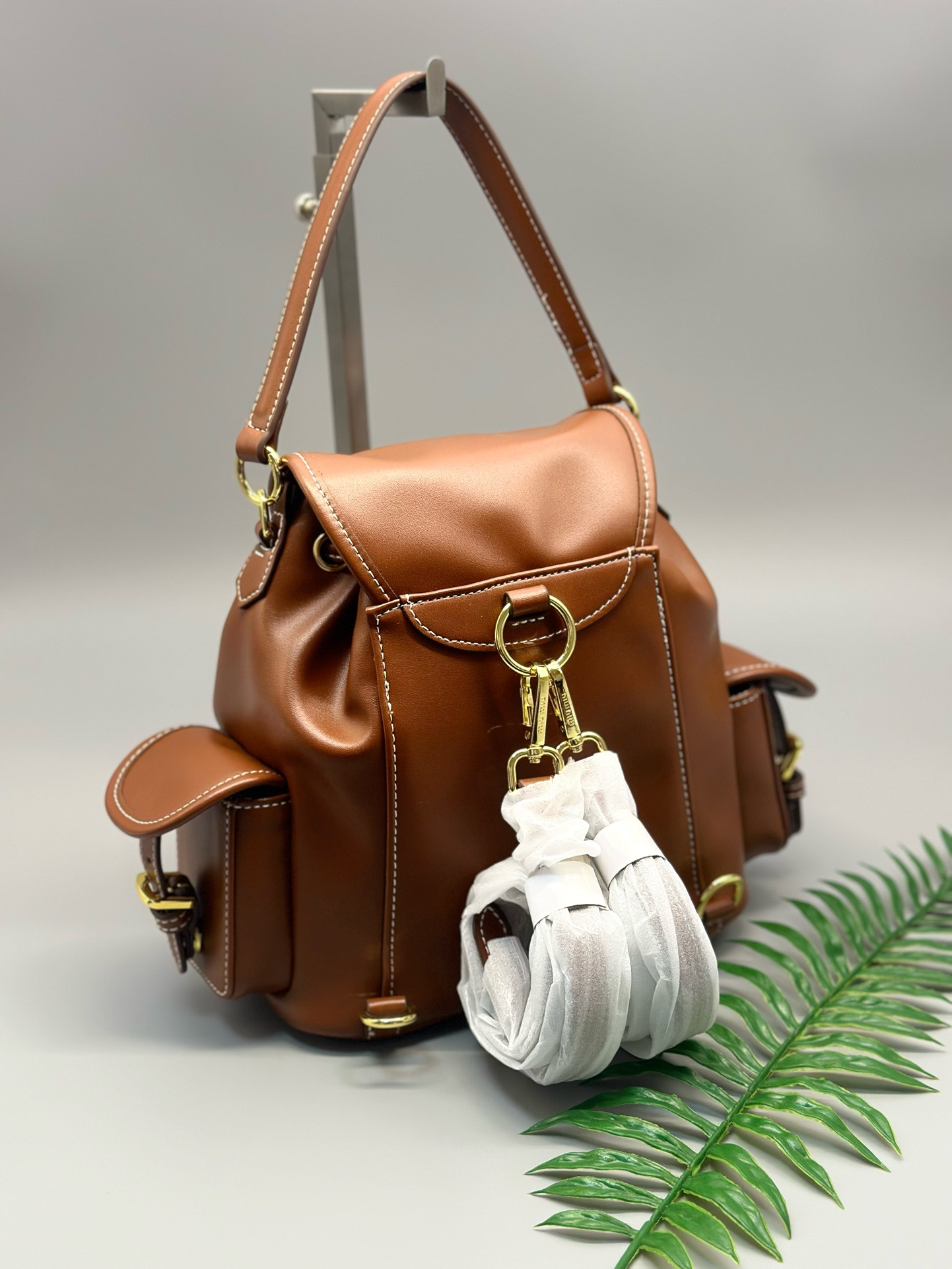 Miu Miu Leather Backpack Black / Cognac - Image 5