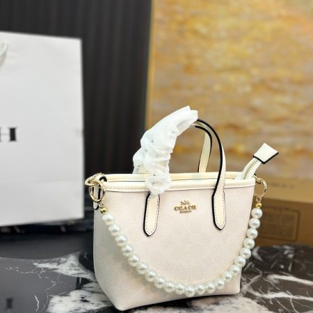 Coach Tote Bag - Image 11