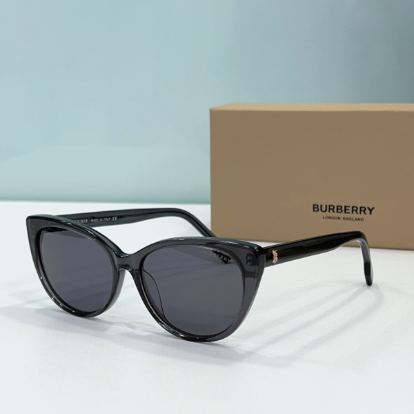 Buberry  Fashionable Cat-eye Sunglasses  Top quality