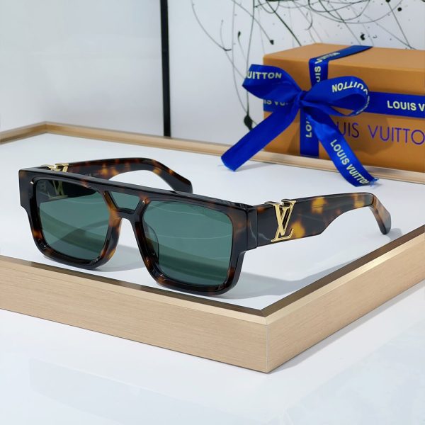 LV SLEEK SQUARE Sunglasses