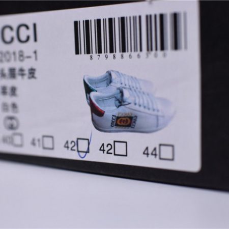 Gucci Ace EMBROIDERED LOW-TOP SNEAKER WITH GG LOGO - Image 4