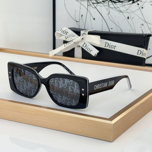 Dior Side Letter Plate Frame sunglasses Top quality