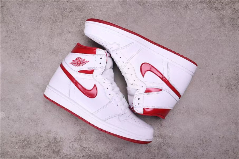 Jordan 1 Retro Metallic Red (2017) 555088-103 - Image 5
