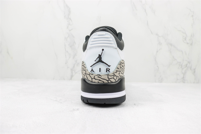 Air Jordan 3 Retro 136064-123 - Image 6