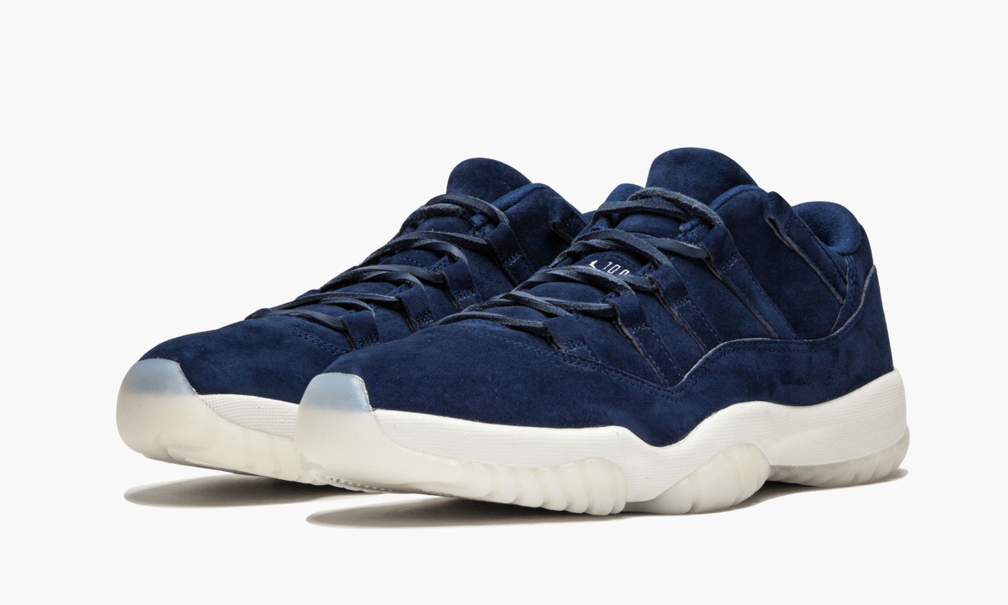 Air Jordan 11 Retro Low "RE2PECT" - Image 2