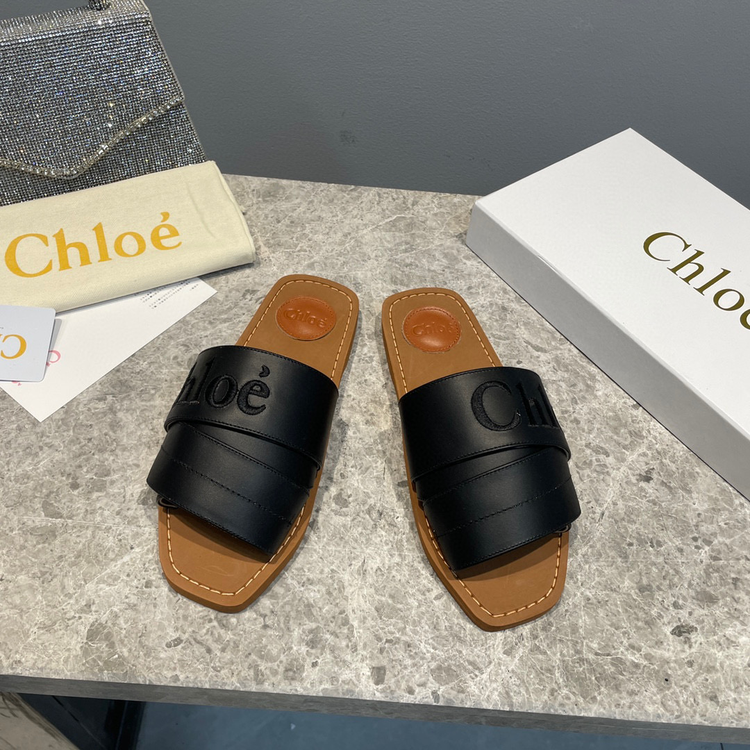 Chloe Leather Logo Embroidery Shoes Sandal - Image 6