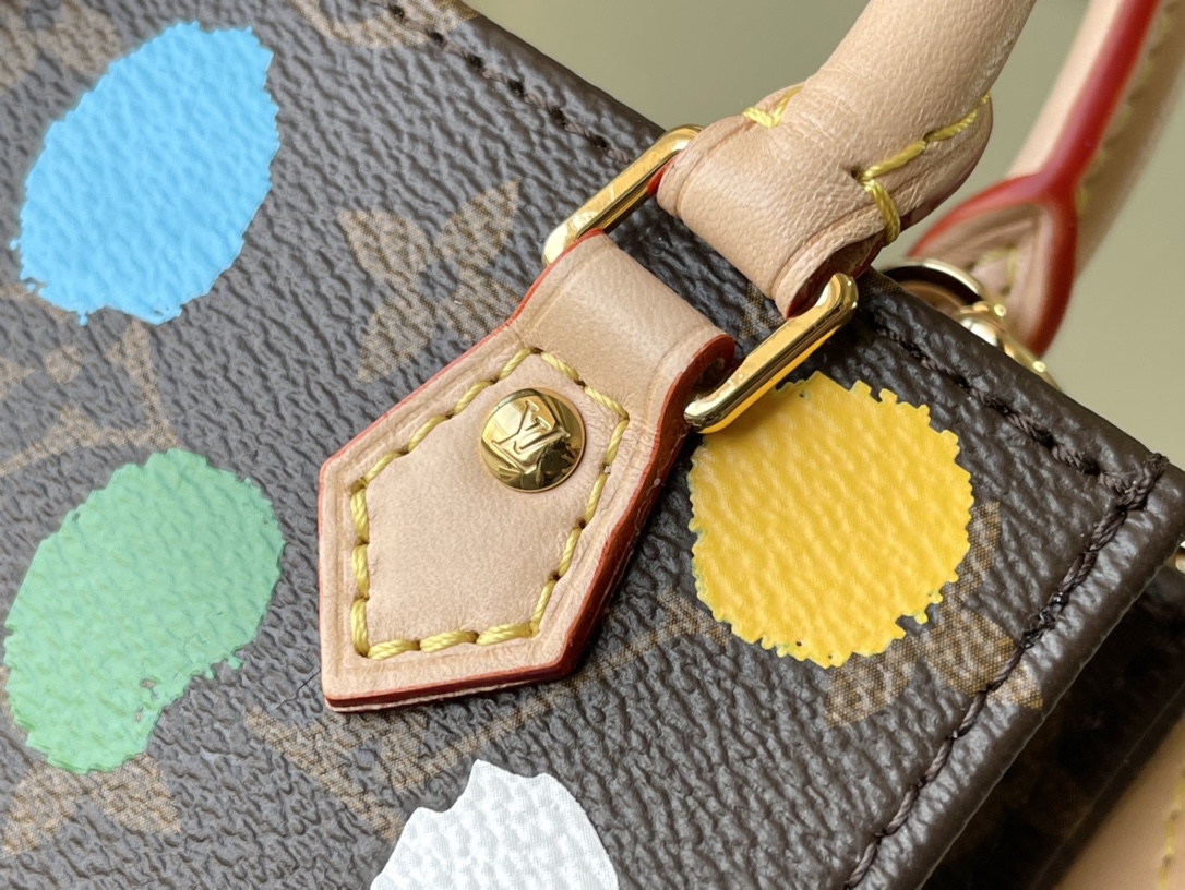 LV YK Petit Sac Plat Bag - Image 8