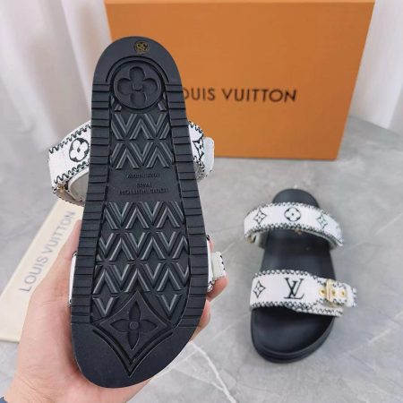 LV sandals - Image 5
