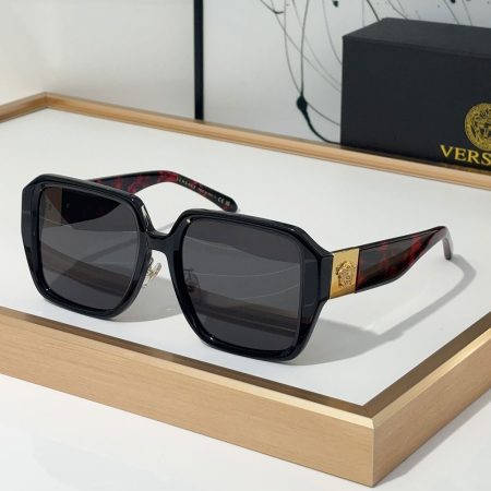 Versace  Simple Square Sunglasses Go With Everything Sunglasses Top Quality - Image 7