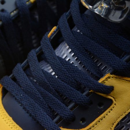 Air Jordan 5 Retro SP Michigan CQ9541-704 - Image 9