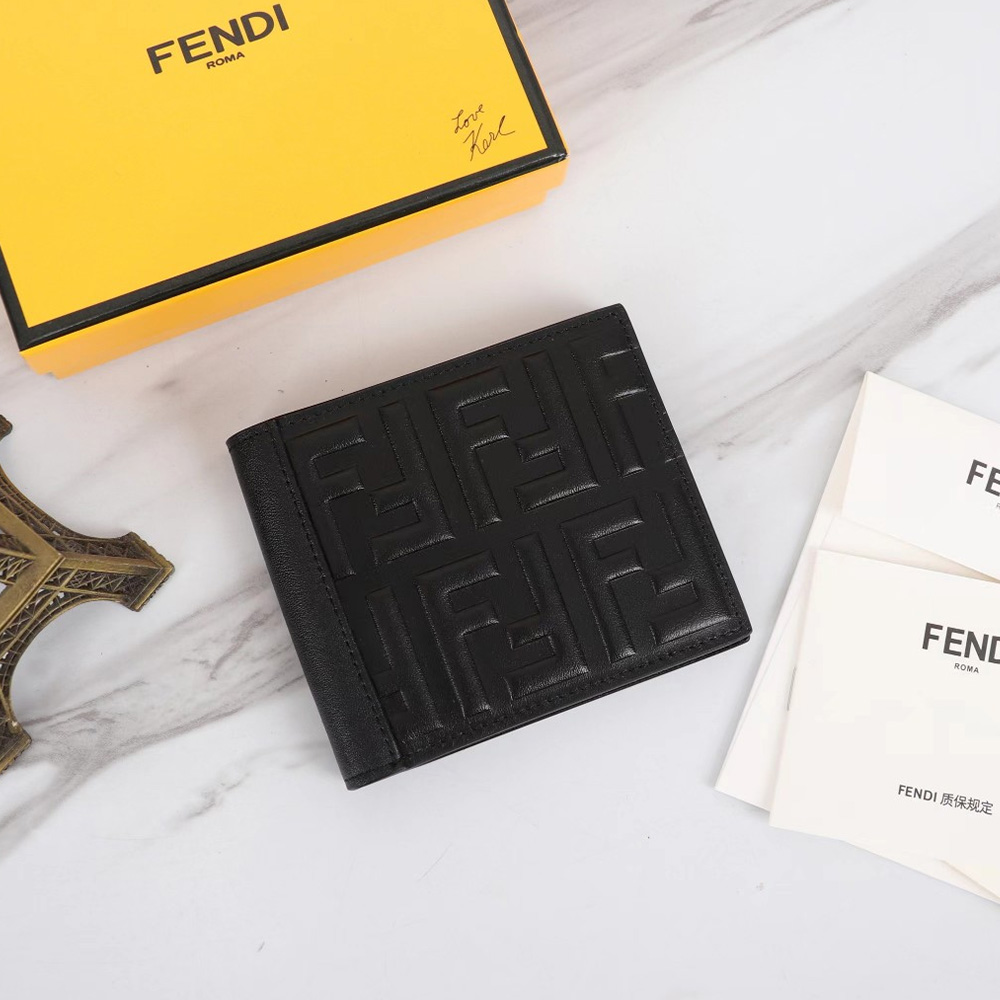 FENDI Contrast Color Design Wallte - Image 6