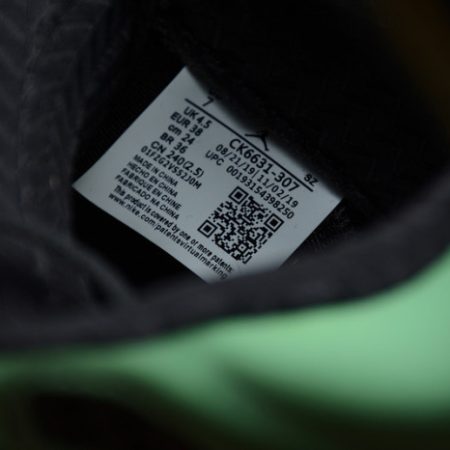 Air Jordan 5 Oregon Ducks CK6631-307 - Image 6