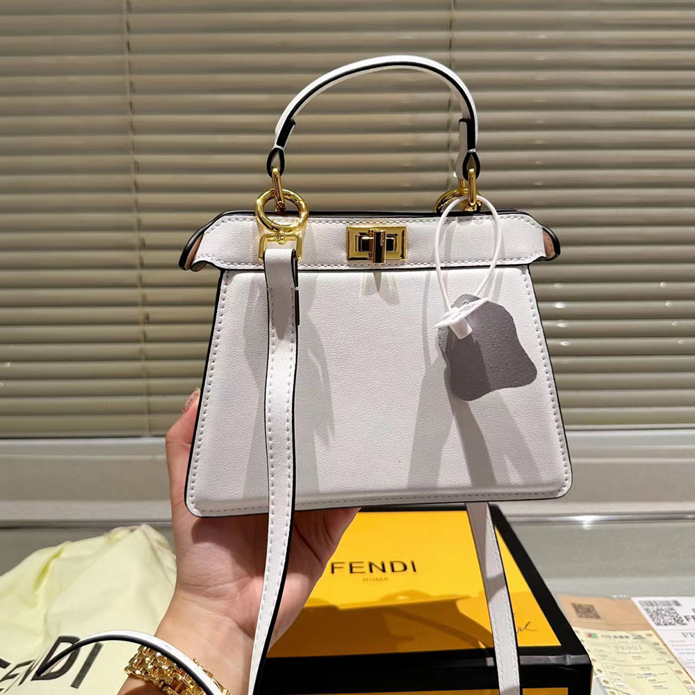 FENDI Peekaboo ISeeU Bag Small - Image 10
