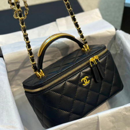 Chanel 22B Metal Handle Makeup Box - Image 3