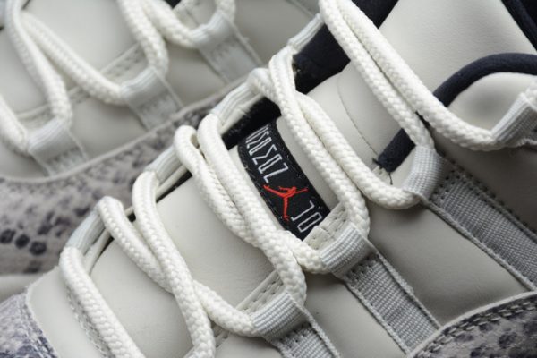 Air Jordan 11 Low Snakeskin Light Bone CD6846-002