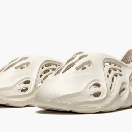 Yeezys Foam RNNR “ Ararat" - Image 2