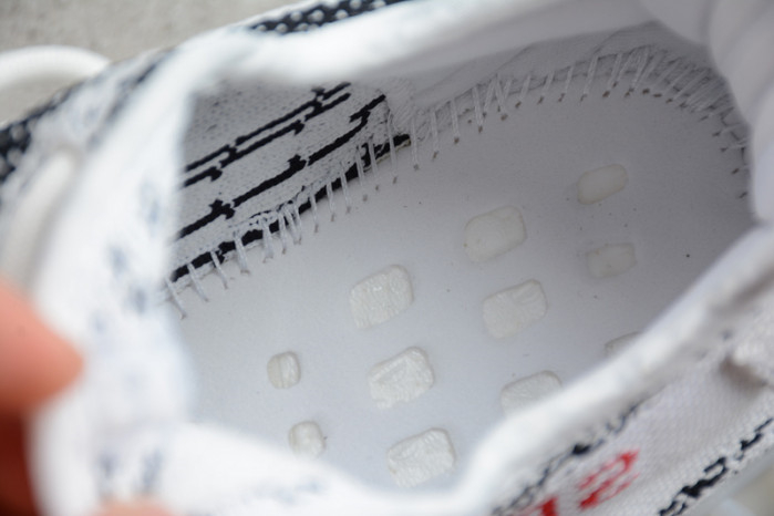 Yeezy Boost 350 V2 Zebra Black White CP9654 - Image 3