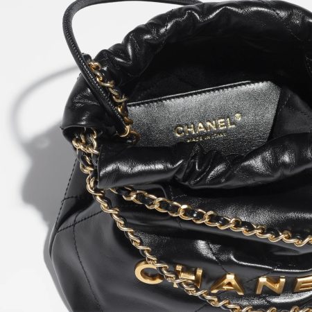 CHANEL 22 MINI HANDBAG Shiny Calfskin & Gold-Tone Metal Black - Image 4